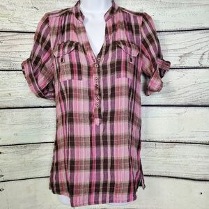 Maurices Small Pink Plaid Blouse 100% Cotton Roll Tab Sleeve Henley